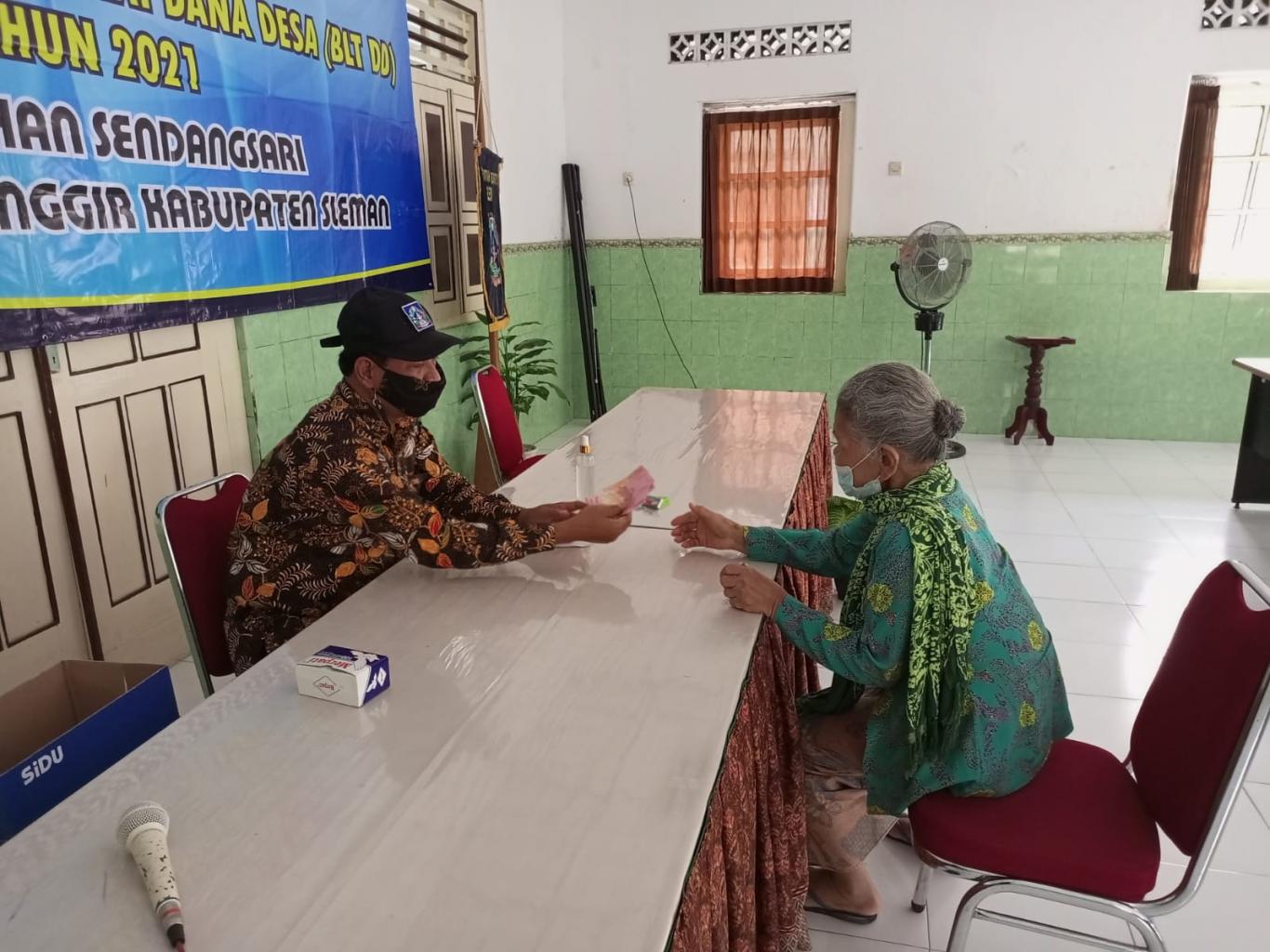 Penyaluran BLT DD Ke 11