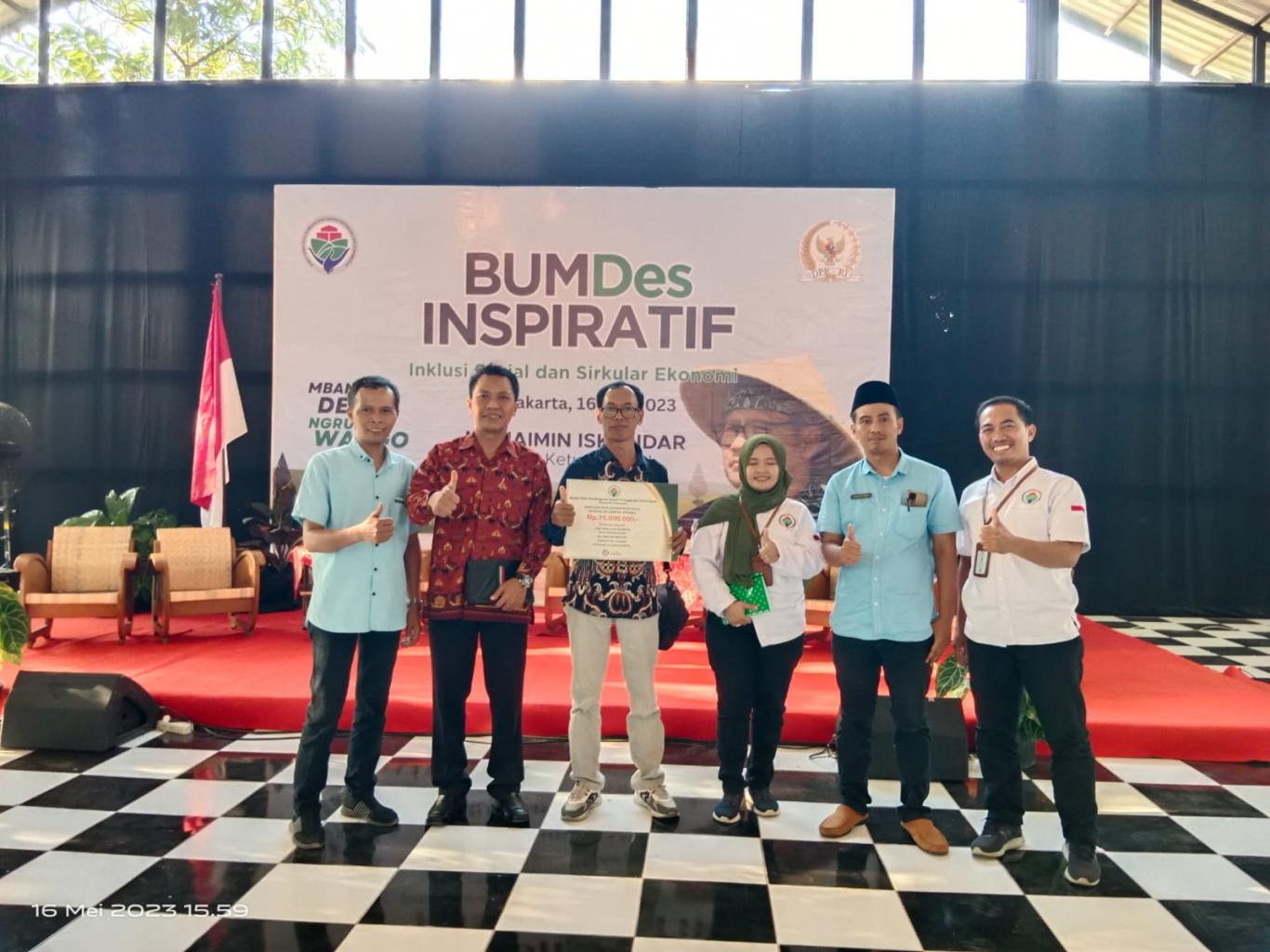 BUMKal Sari Mumpuni Sendangsari Menerima Bantuan Dari Kemendes