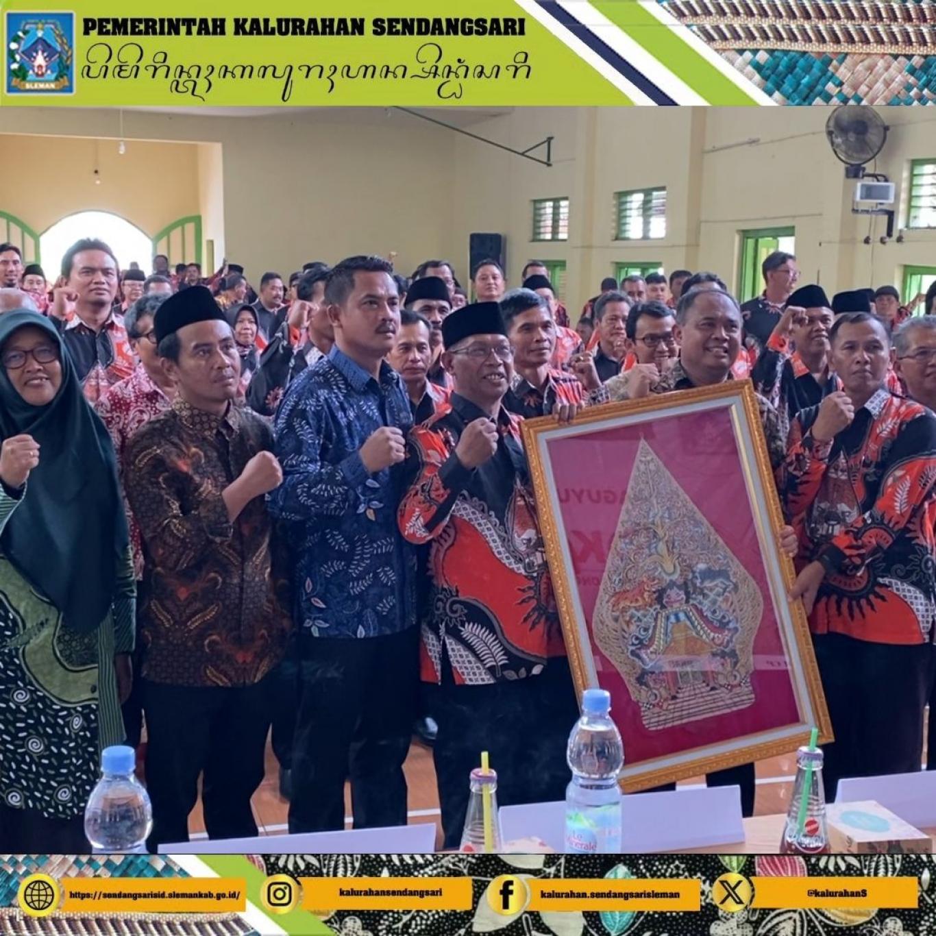 Lurah Sendangsari Menghadiri Pertemuan Rutin Paguyuban Dukuh Kabupaten Sleman