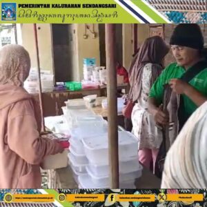 Lurah Sendangsari Mengunjungi Komunitas Jajan Pasar Sejahtera