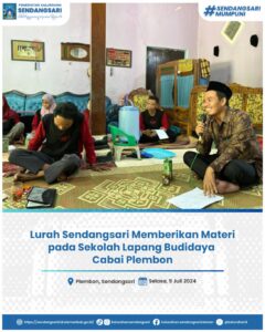 Lurah Sendangsari Memberikan Materi pada Sekolah Lapang Budidaya Cabai Plembon
