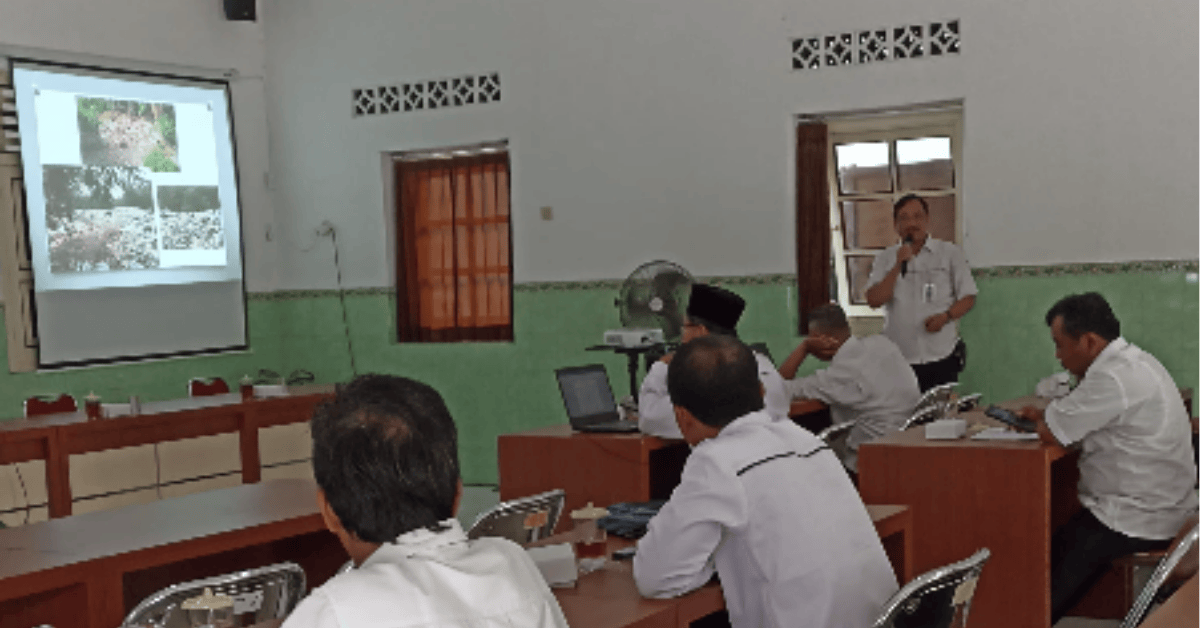 Sosialisasi Pemanfaatan Ruang Terbuka Hijau (RTH) Kalurahan Sendangsari
