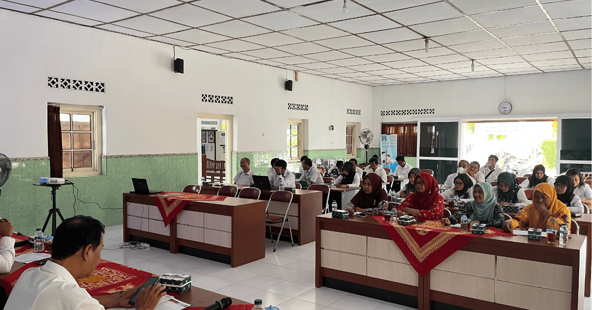 Sosialisasi Peningkatan Literasi Masyarakat Kalurahan Sendangsari