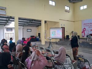Sosialisasi dan Deteksi Dini Kanker Leher Rahim, Kanker Payudara Melalui IVA Test dan Sadari