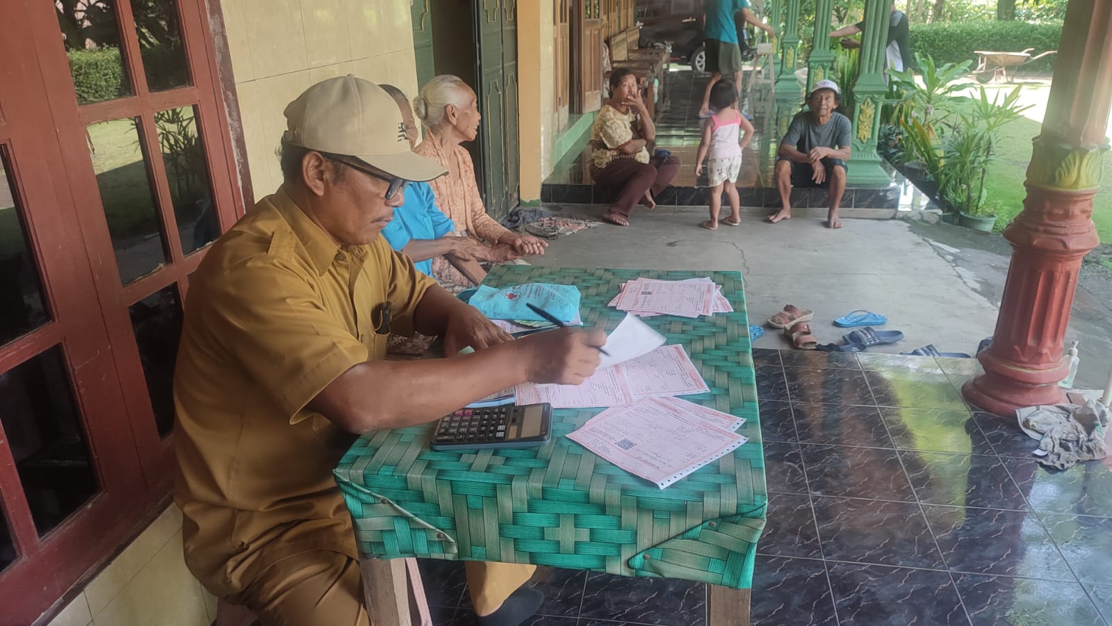 Jemput Bola PBB di Padukuhan Jetis Depok dan Parakan Kulon