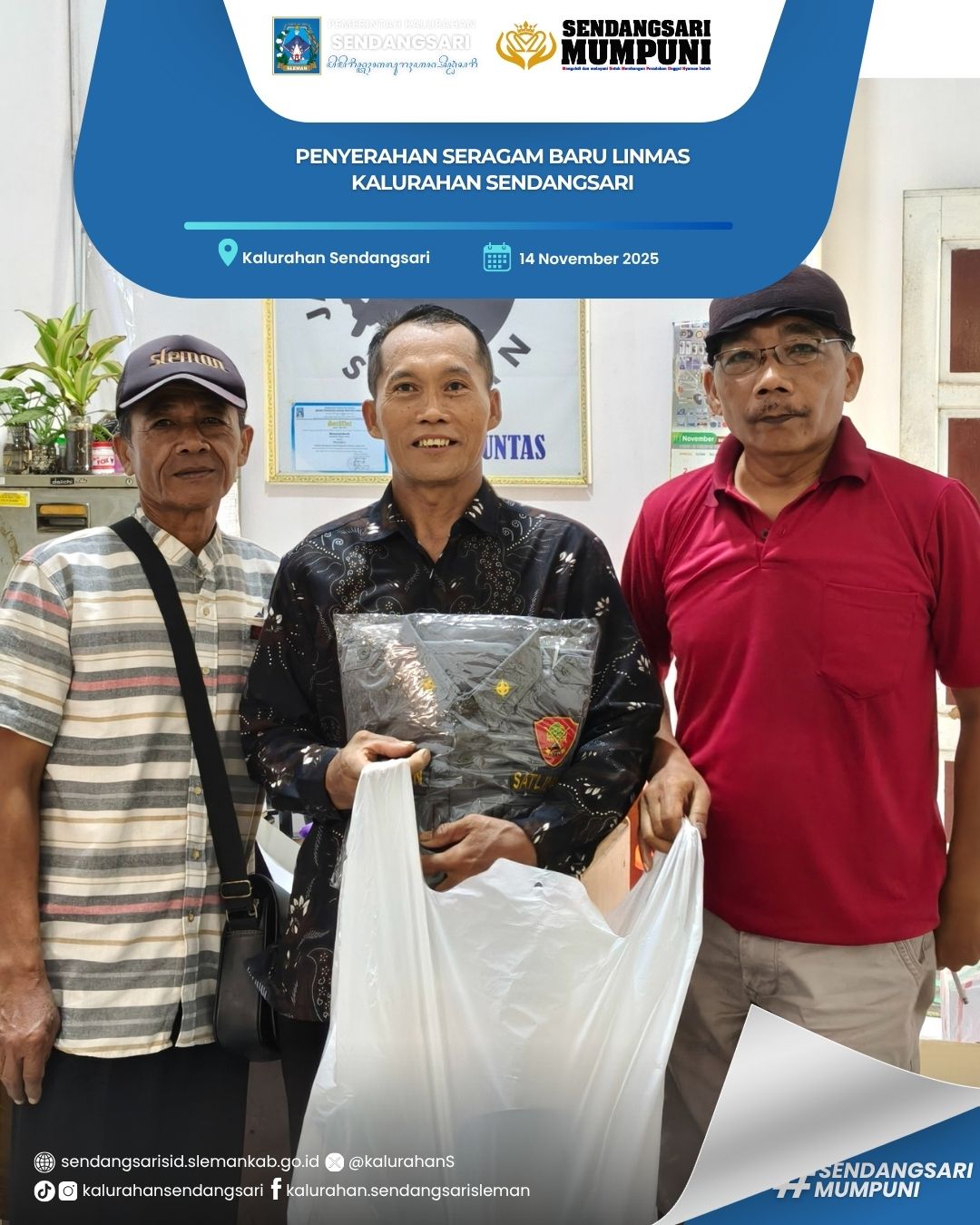 PENYERAHAN SERAGAM BARU LINMAS KALURAHAN SENDANGSARI